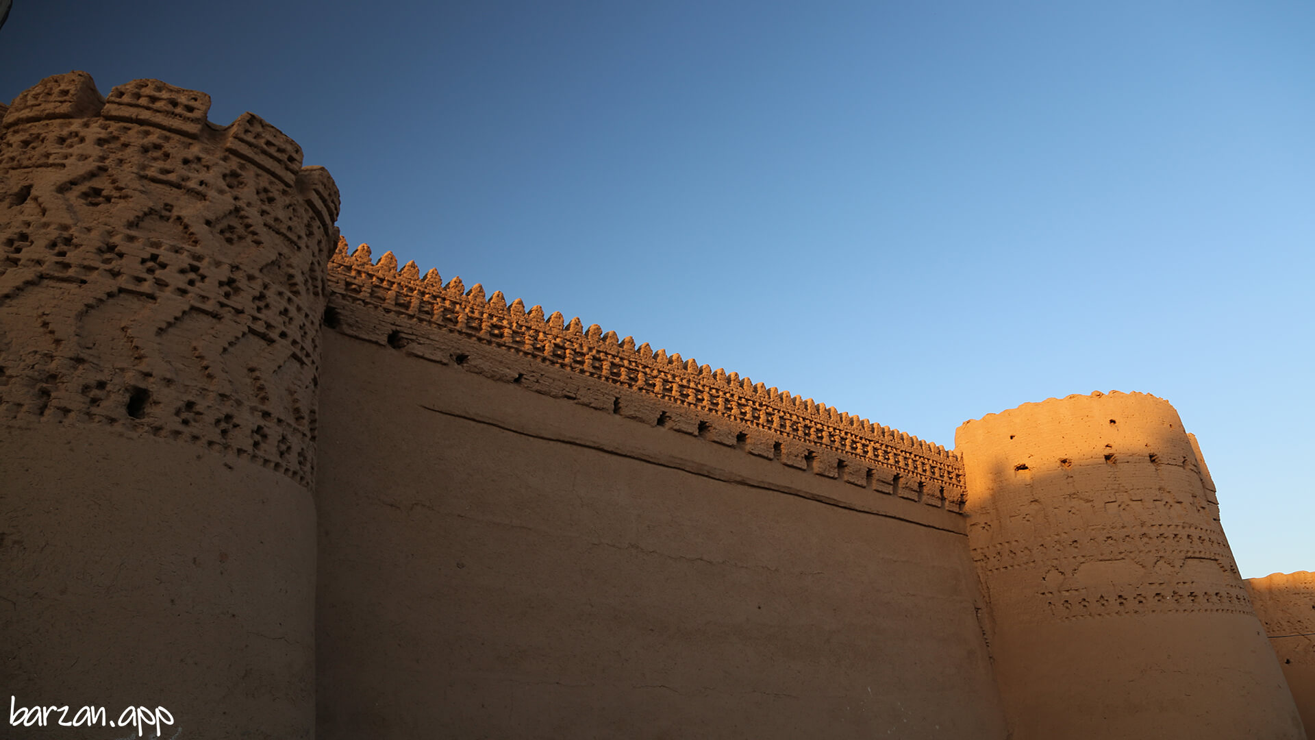 قلعه مهرجرد (1)